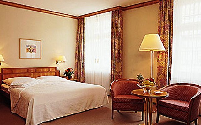 Best Western Premier Hotel Glockenhof 8