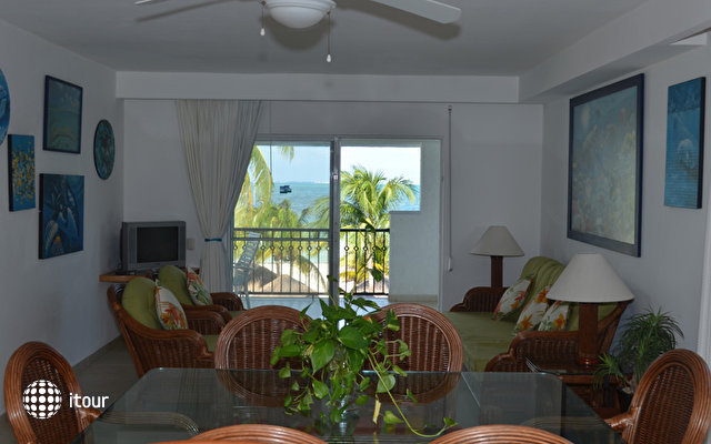 Beachscape Kin Ha Villas & Suites 10