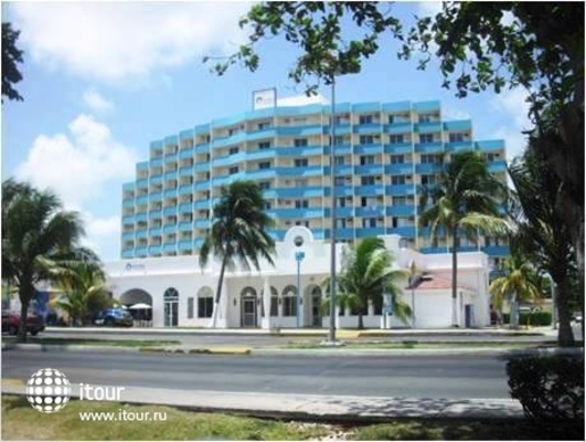 Calypso Hotel Cancun 18