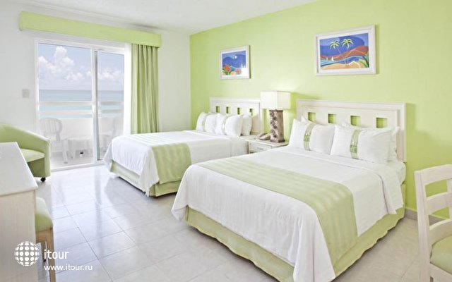 Holiday Inn Cancun-arenas 8