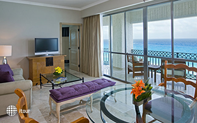 Sandos Cancun Luxury Experience Resort 16