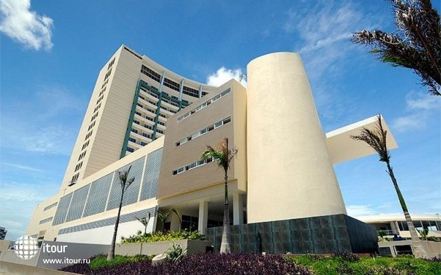 B2b Malecon Plaza Hotel & Convention Center 5