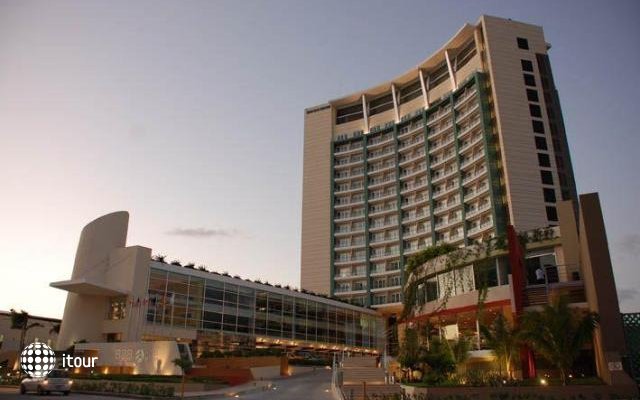 B2b Malecon Plaza Hotel & Convention Center 39