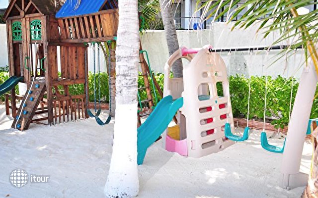 Flamingo Cancun Resort & Plaza 16