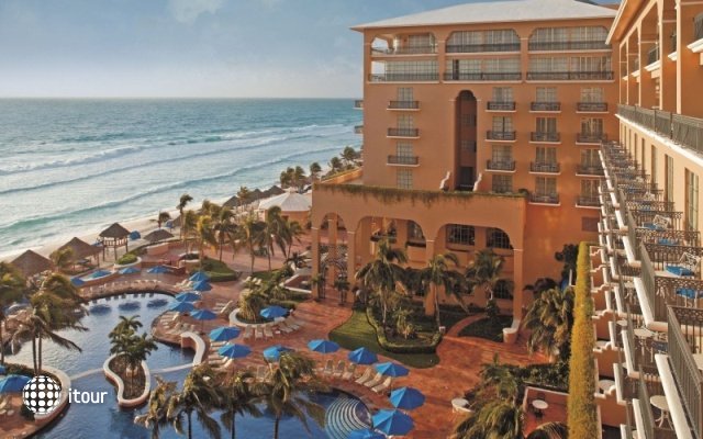 The Ritz Carlton Cancun 14