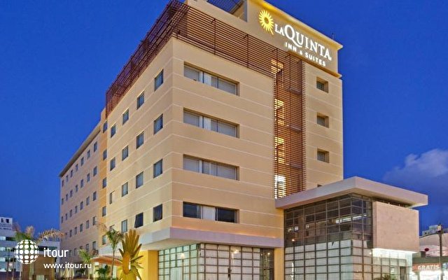 La Quinta Inn & Suites Cancun 1