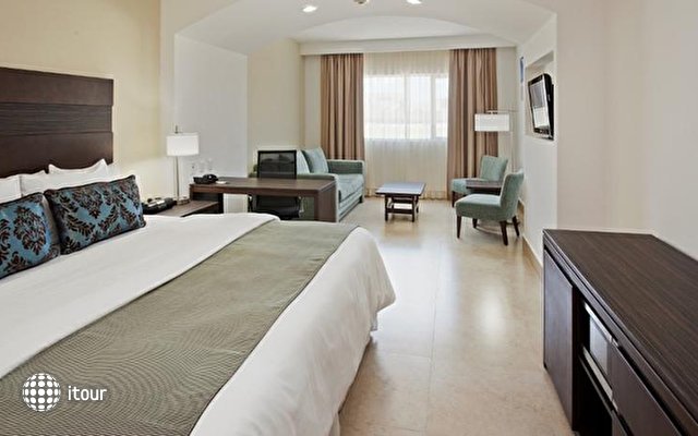 La Quinta Inn & Suites Cancun 13