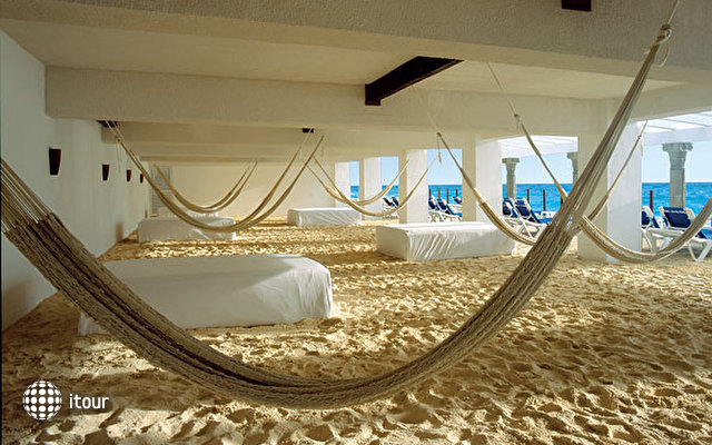 Gran Caribe Real Resort & Spa 31