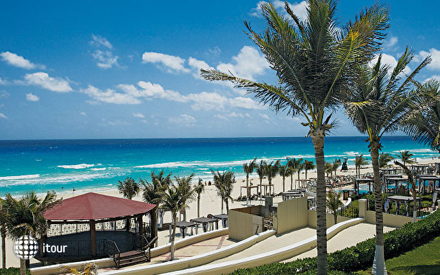 Gran Caribe Real Resort & Spa 4