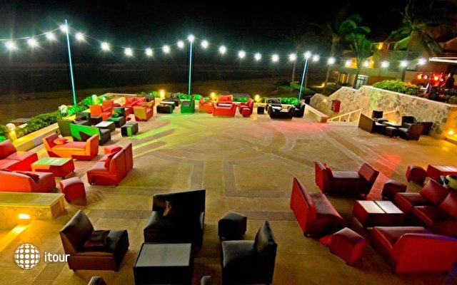 Omni Cancun Hotel & Villas 18