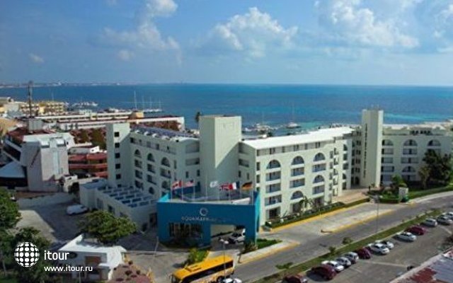 Aquamarina Beach Hotel 5