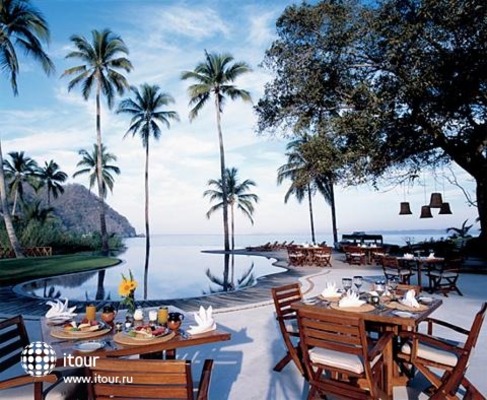 El Tamarindo Beach & Golf Resort 6