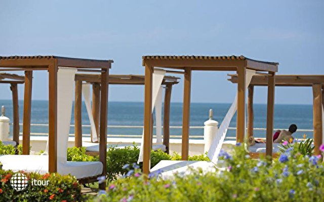 Plaza Pelicanos Grand Beach Resort 28