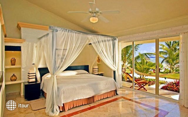 El Dorado Seaside Suites 14