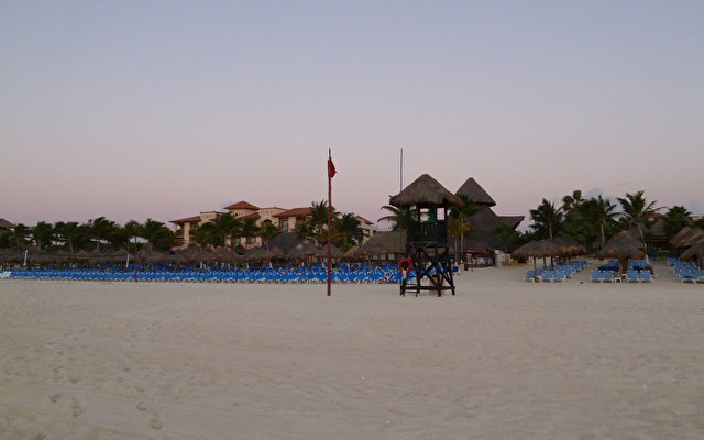 Sandos Riviera Beach Resort And Spa 12