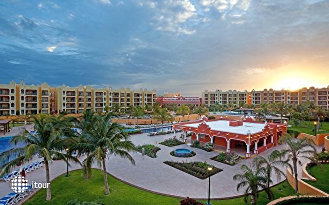 The Royal Haciendas Resort 1