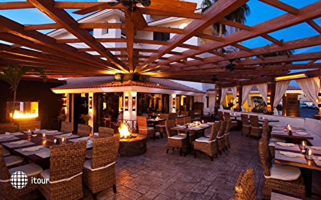 Bahia Hotel & Beach Club 6