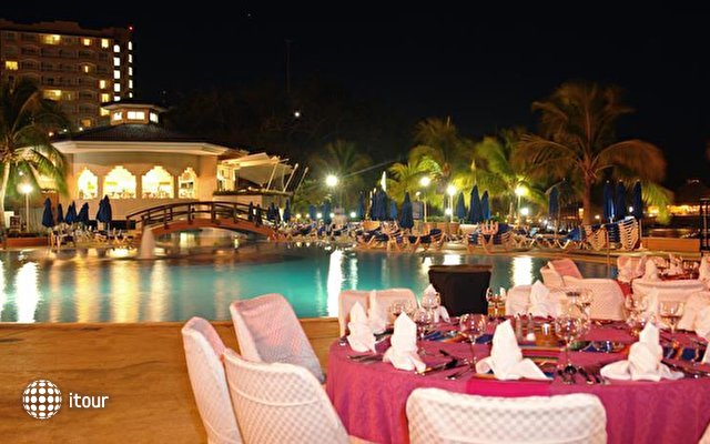 Melia Azul Ixtapa All Inclusive Beach Resort & C. Center 5