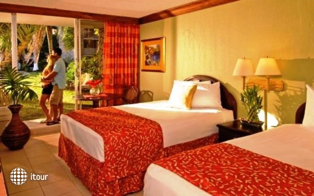 Holiday Inn Sunspree  Resort Montego Bay 3