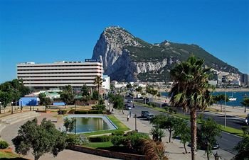 Iberostar City Hotel Campo De Gibraltar 18