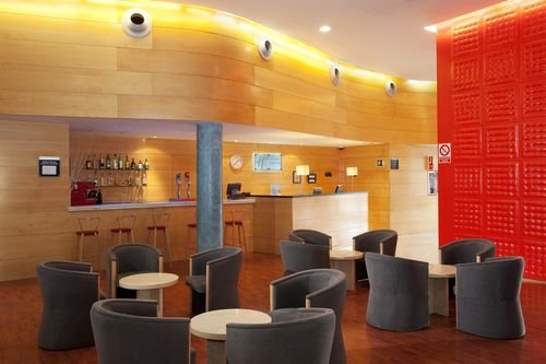 Holiday Inn Express Barcelona-molins De Rei 16