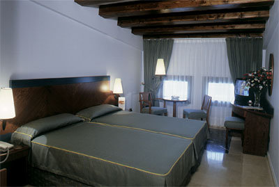 Gran Hotel Barcino 4
