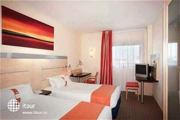 Holiday Inn Express Madrid-alcobendas 10