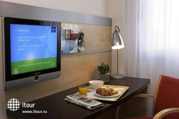 Holiday Inn Express Madrid-getafe 7