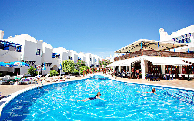 Adonis Resort Castalia - Brezos 7