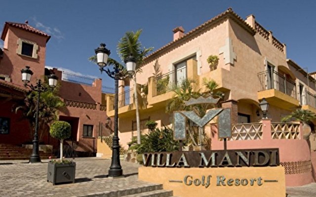 Villa Mandi Golf Resort 16