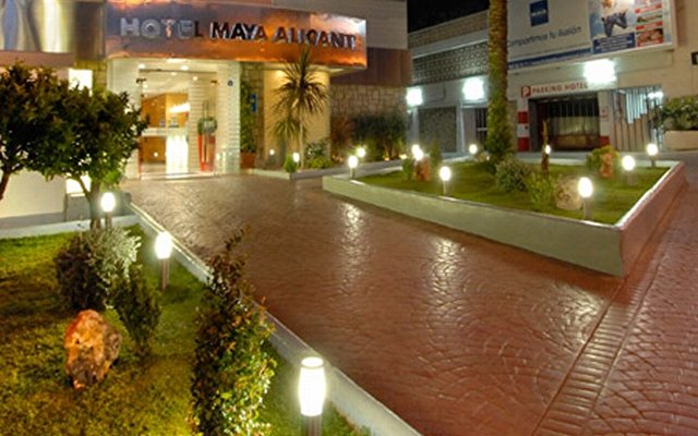 Hotel Maya Alicante 45