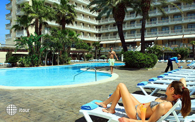 Aqua Hotel Bella Playa 4