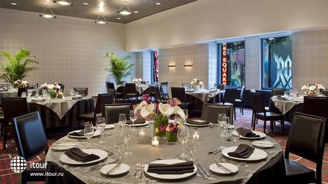 Doubletree Suites By Hilton Hotel New York - Times Square 16