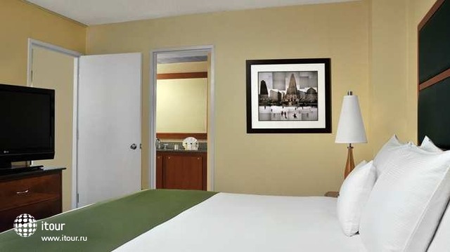 Doubletree Suites By Hilton Hotel New York - Times Square 22