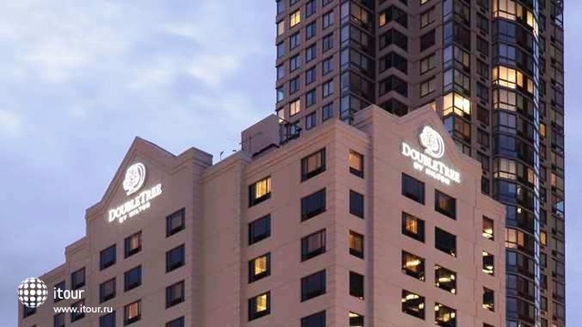 Doubletree By Hilton Hotel & Suites Jersey City 1