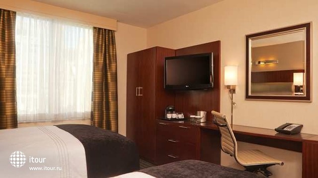 Doubletree By Hilton Hotel New York City - Financial District 12