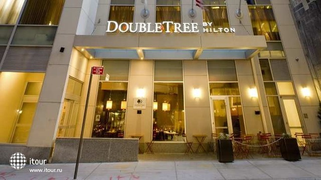Doubletree By Hilton Hotel New York City - Financial District 1
