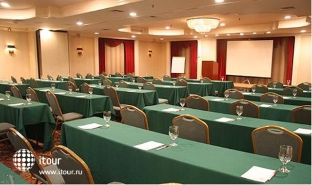 Adria Hotel And Conference Center 8