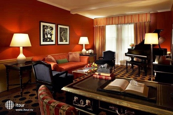 The Carlyle, A Rosewood Hotel 11