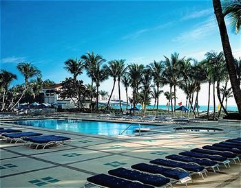 Miami Beach Resort & Spa 10