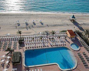 Ramada Plaza Marco Polo Beach Resort 22