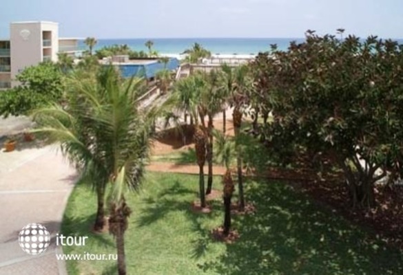 Holiday Inn Cocoa Beach Resort 5