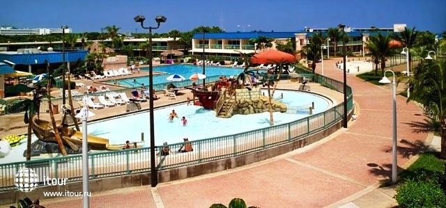 Holiday Inn Cocoa Beach Resort 1