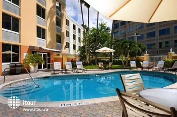 Holiday Inn Express Miami Airport Doral Area 3