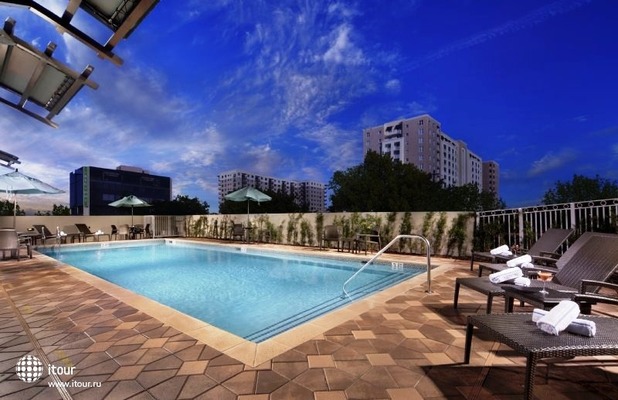 Best Western Premier Miami Intl. Airport Hotel & Suites 13