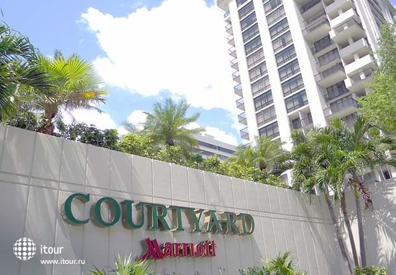 Courtyard Miami Coconut Grove 1