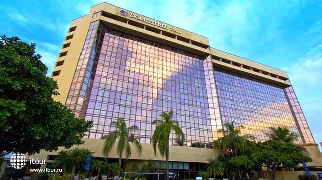 Doubletree By Hilton Hotel Miami Airport & Convention Center 1