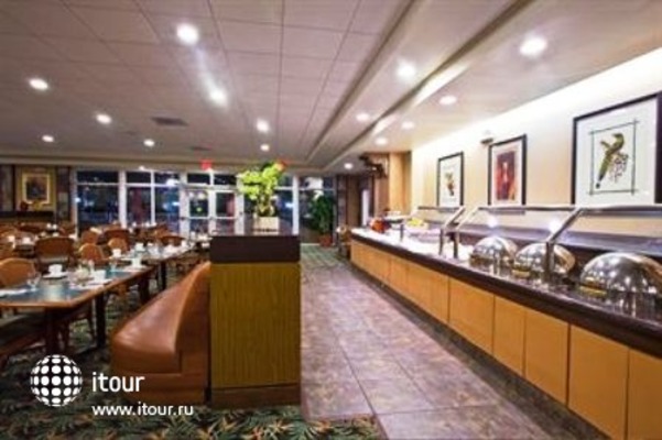 Holiday Inn Coral Gables - University 11