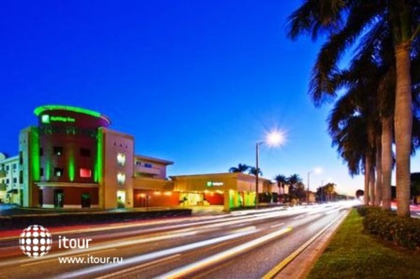 Holiday Inn Coral Gables - University 14