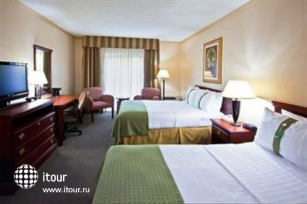 Holiday Inn Coral Gables - University 24